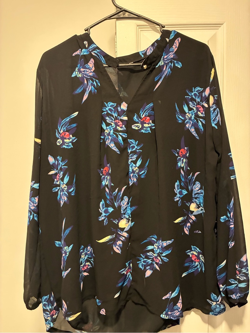 Women’s Black Floral V-Neck Blouse
